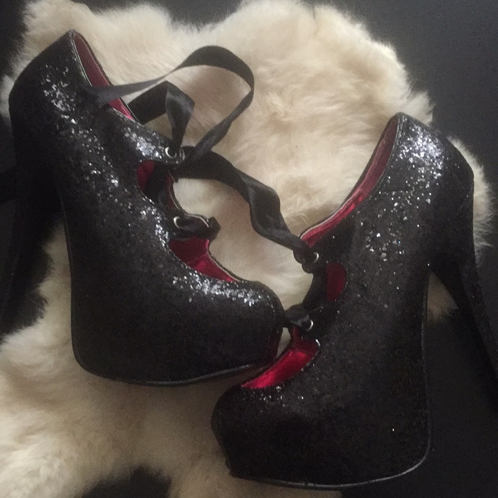 Tease platform stiletto